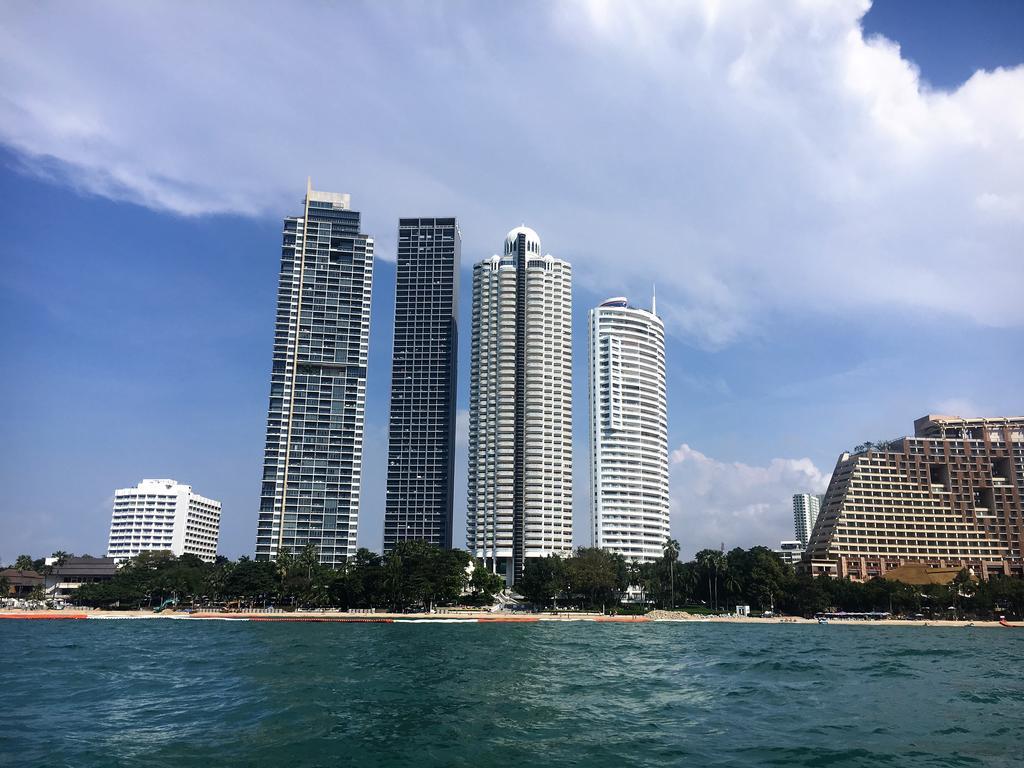 Sky Beach Apartment Pattaya ภายนอก รูปภาพ