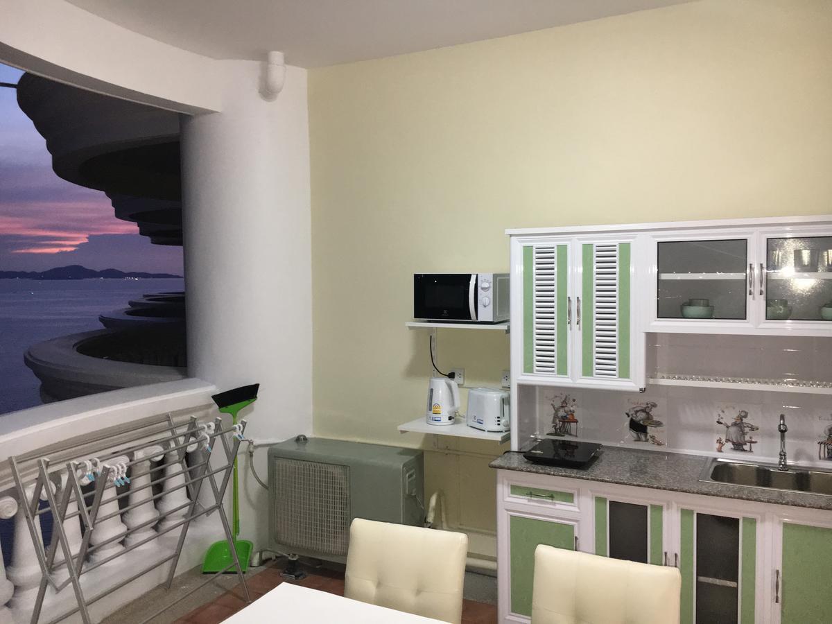 Sky Beach Apartment Pattaya ภายนอก รูปภาพ